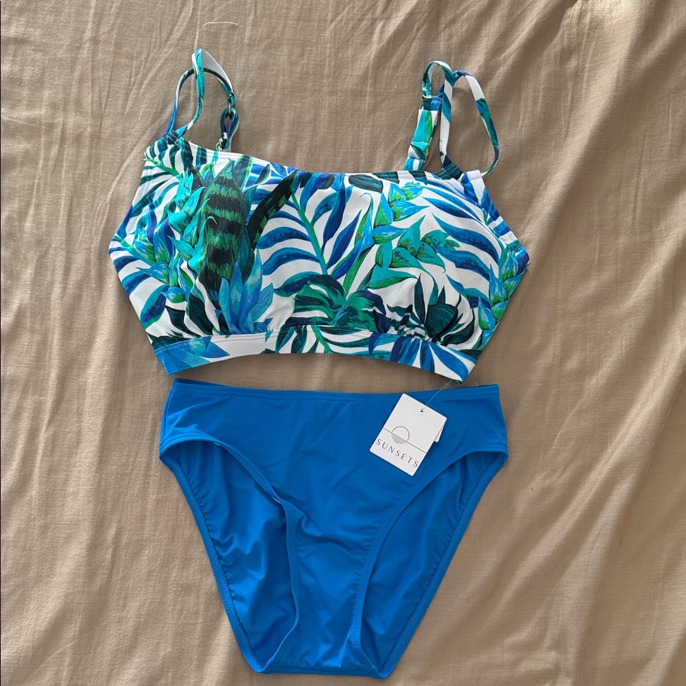 Sunsets Women's Tropical Print Bikini Set - Blue and Green